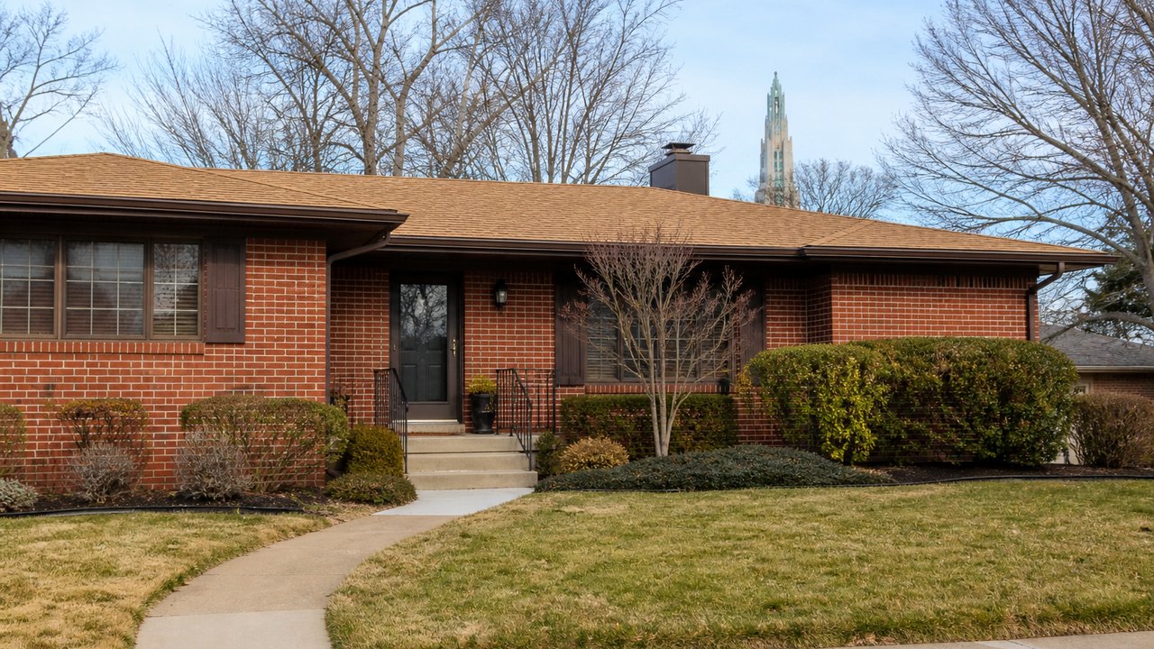 FSBO Pitfalls: 7 Mistakes Tulsa Homeowners Make Without an Agent