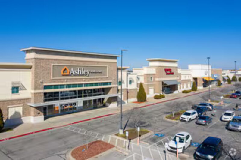 Commercial corridor along 96th Street North in Owasso